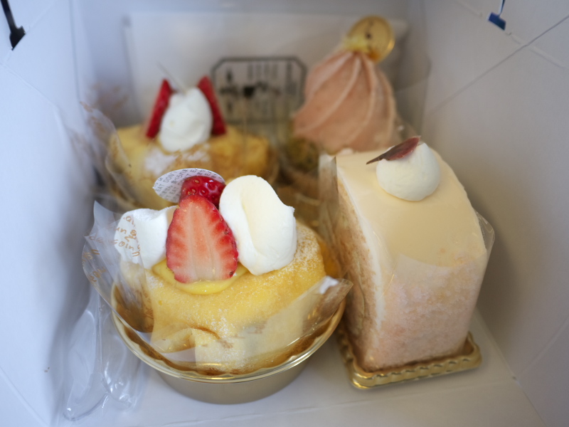 電車でケーキ 湘南クリエイティブ ガトー 葦 ルミネ藤沢店 海辺でひとりごと