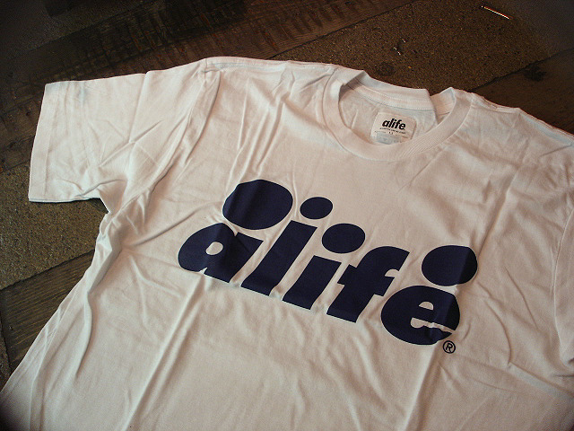 NEW : ALIFE S/S [BUBBLE] TEE [NEW COLOR] !!_a0132147_1161472.jpg