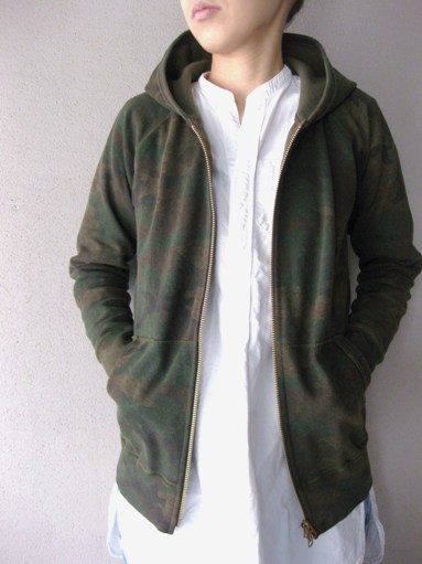 T.A.T.A.　「FLOWER CAMO」 ZIP UP PARKA (products for us)_b0139281_1342244.jpg