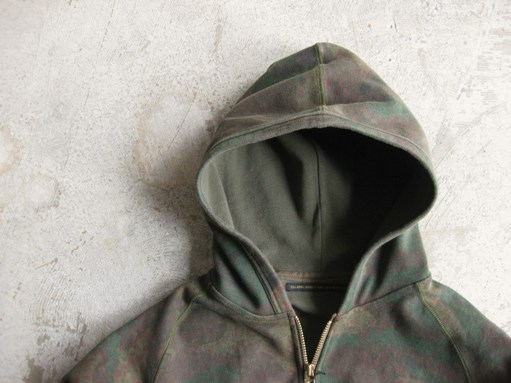T.A.T.A.　「FLOWER CAMO」 ZIP UP PARKA (products for us)_b0139281_13423080.jpg