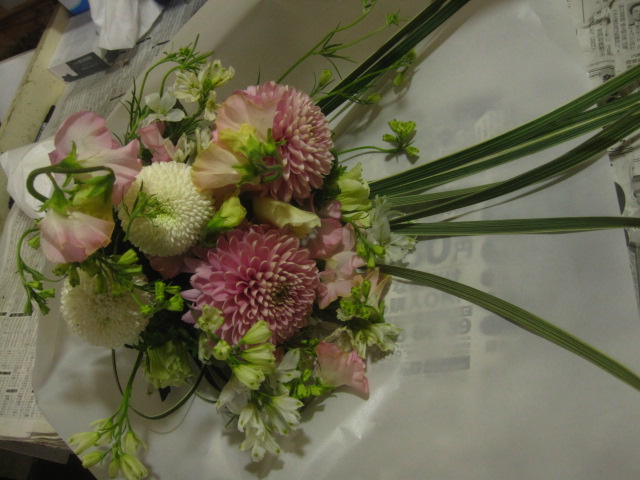 花御殿_c0102228_1943928.jpg