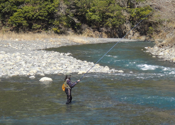 渓流釣りが解禁になりました☆_a0056140_15114134.jpg