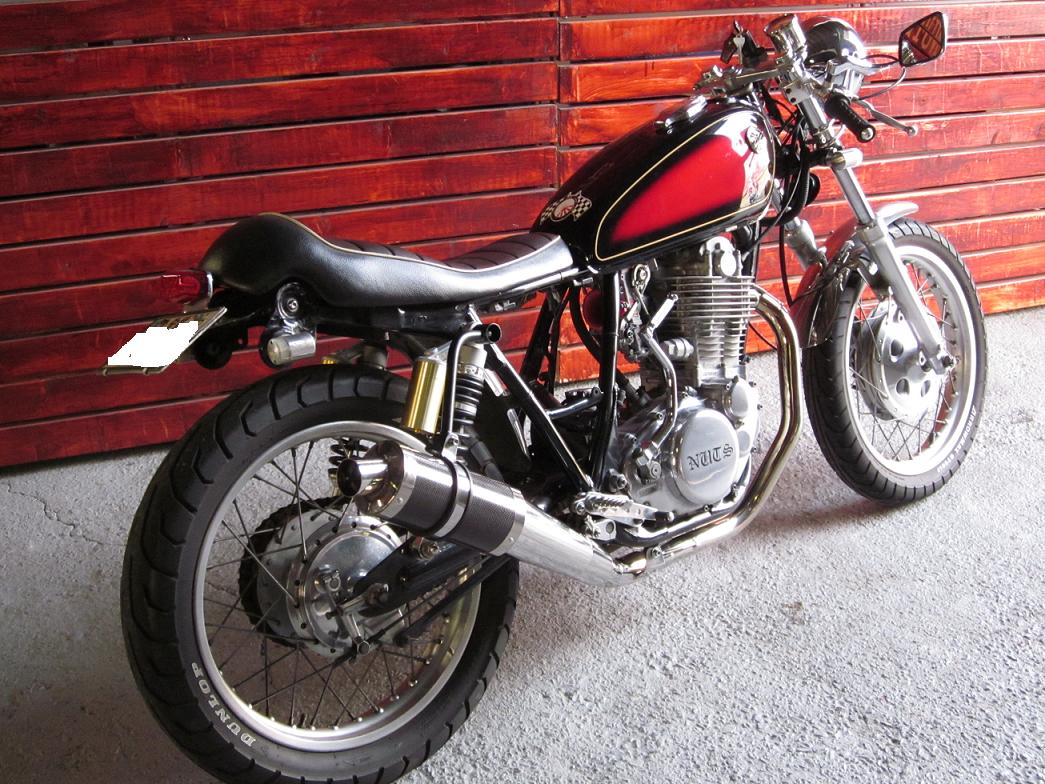 SR400 ベルトラン メガホンマフラー ショートタイプ ベルトラン／SR