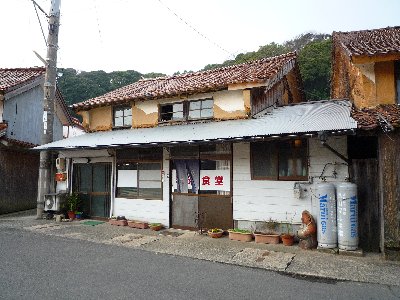 きらく食堂＠江津　ラーメン_f0088954_1224424.jpg