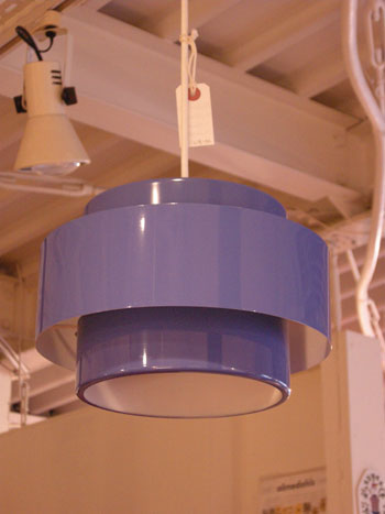 Pendant lamp (DENMARK)_c0139773_18163812.jpg