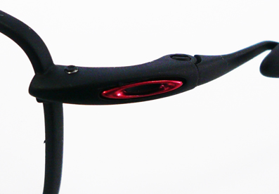 OAKLEY2011年限定受注生産オプサルミックフレーム入荷!_c0003493_8412265.jpg