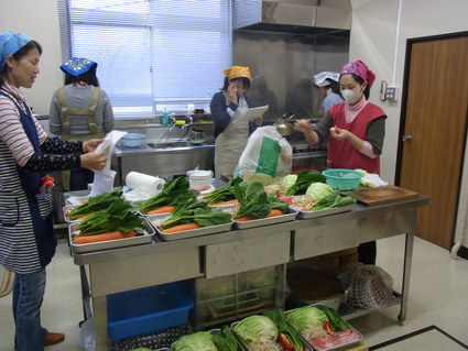 ルクエでエビマヨと肉団子のお弁当_b0171098_712556.jpg