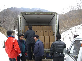 ワイン熟成in龍泉洞!!_b0206037_1729519.jpg
