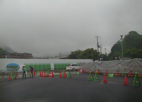 ●嵐山駅前の変化、その79(広場、桜の林)_d0053294_10275657.jpg