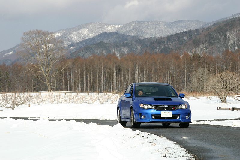 御嶽山麓でWRX tSを撮影中に地震発生_f0076731_19465121.jpg