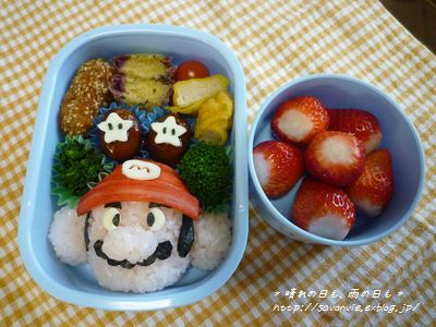 スーパーマリオ弁当☆*。_c0193639_22271862.jpg