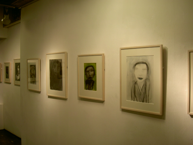 1F 菅田幸子個展 スタート_a0071956_19172414.jpg