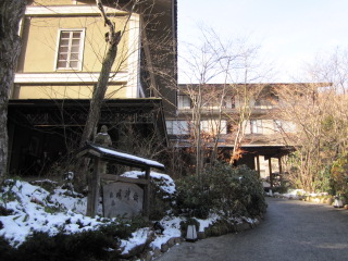 早春の松本へ小旅行②＜到着編＞　扉温泉 明神館_c0180581_12142225.jpg