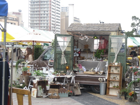 「紫川リバーマーケット 第1日目」~~_a0125419_19391638.jpg