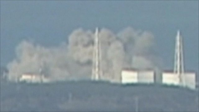 福島第一原発1号機から爆発音 メルトダウン?_c0139575_20234242.jpg