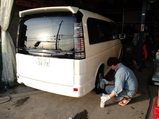 店長のニコニコブログ!S藤様 ランクル100 A田様 セドリック 御成約☆_b0127002_2331108.jpg