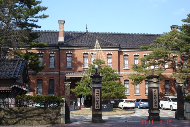 e0209441_1392655.jpg