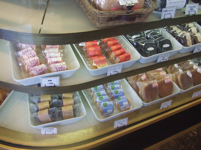 モンセルヴァン竜王店_f0076001_0413486.jpg