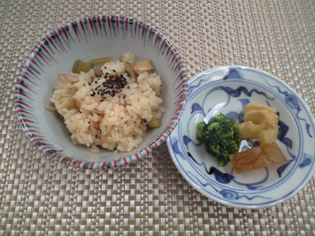 浪速魚菜にあまから手帖の読者参加枠－こんな形で　上野修三さんの料理を楽しめるとは－淀鯉と独活と若牛蒡_a0194908_2040582.jpg