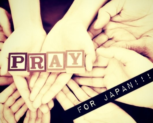 今、世界中から寄せられている「日本のために祈ろう」（Pray For Japan）の写真_b0007805_0311924.jpg