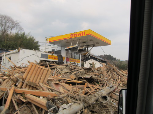 東日本大震災被災地への支援の報告_d0156438_2152676.jpg