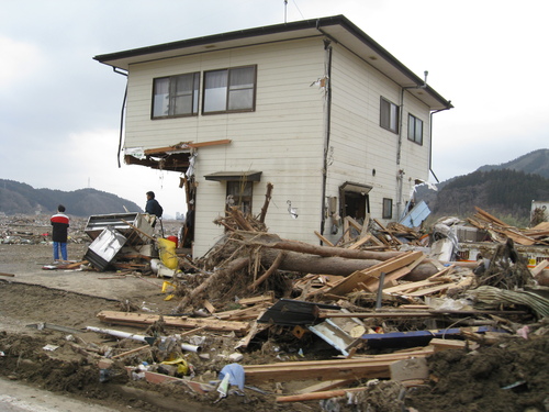 東日本大震災被災地への支援の報告_d0156438_2172436.jpg