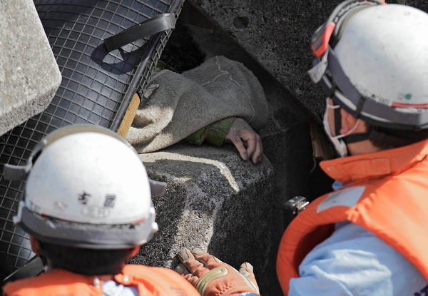 The Aftermath in Japan_d0134940_4362599.jpg