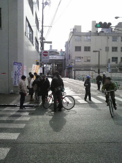 Gas漏れ騒ぎ再び_f0154626_11355729.jpg