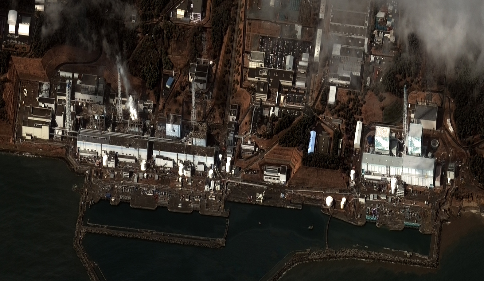 福島原子力発電所の状況 ／３月１６日　１９：００時現在_a0029437_22152784.jpg