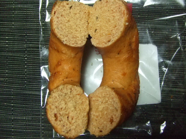 エクセルシオールカフェ トマトバジル_f0076001_23373795.jpg