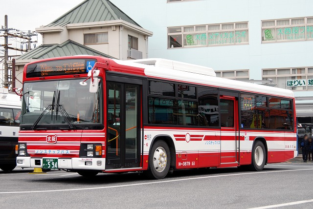 京阪バス～大津支所で短期間のみ活躍したブルーリボンⅡ～_a0164734_23522118.jpg