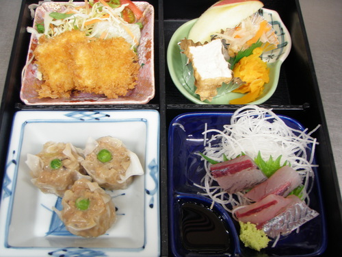 道の駅　キラメッセ室戸レストランは、日替わり定食が人気です。_f0227434_16542087.jpg