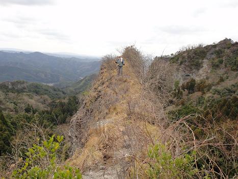 鹿嵐山（かならせやま）へ_e0164643_2220428.jpg