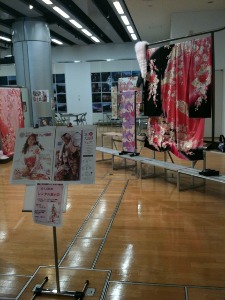 ウィングウイング高岡 成人式 振り袖展示会 成人式応援隊 振袖のオンディーヌ富山店