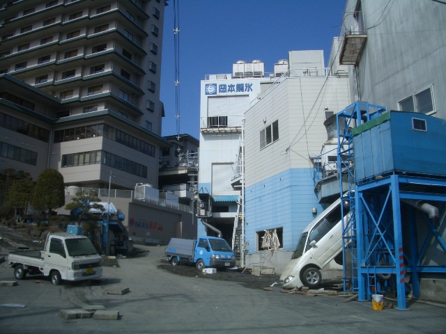 d0181492_12814.jpg