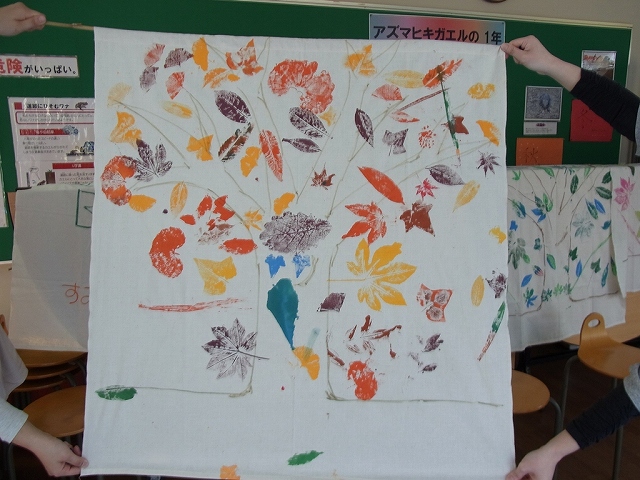 すみれば探検隊_b0049307_1152415.jpg