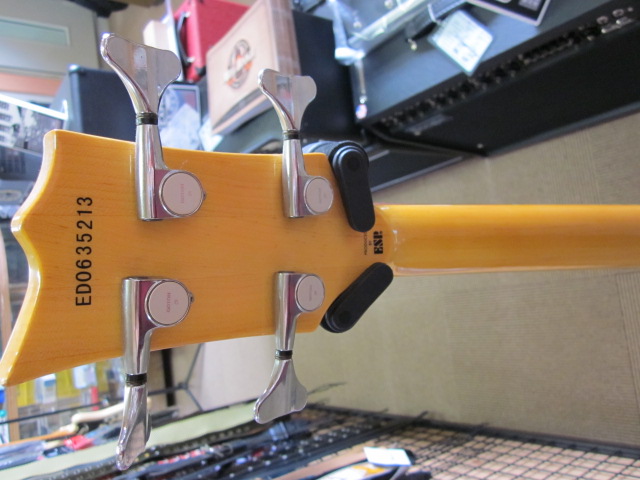 EDWARDS(エドワーズ)製 ダンカンPU搭載ベース E-UT-90B 入荷 EDWARDS(エドワーズ)製 ダンカンPU搭載ベース E-UT-90B 入荷