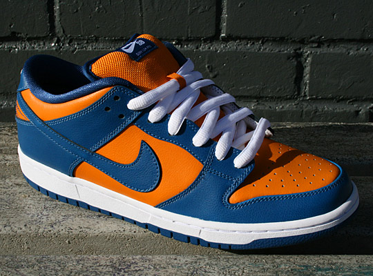 Nike SB Dunk Low Pro QS ‘Knicks’_a0118453_17292817.jpg