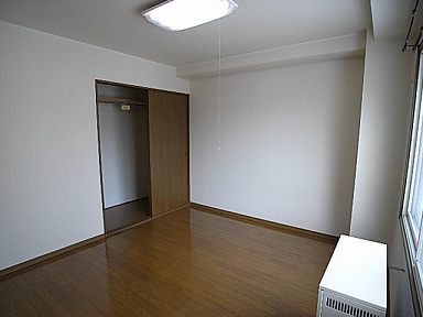 栗山町中央1丁目 賃貸住宅_c0126874_1216562.jpg
