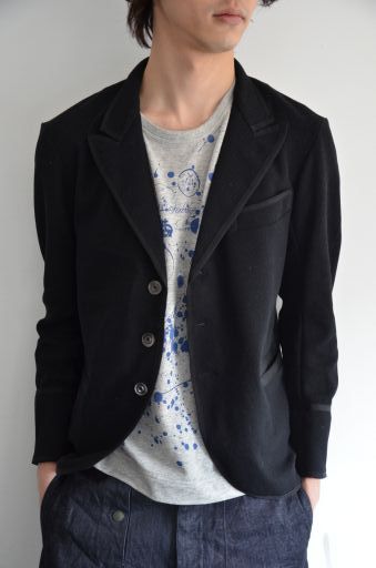 嵐の後の静けさ! -エィス(Ä)-_d0158579_2038156.jpg