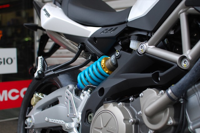 aprilia SHIVER750 NITRON リヤサスペンション : SCSブログ aprilia SHIVER750 NITRON リヤサスペンション : SCSブログ