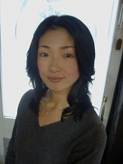 ロングで毛先フェミニン_a0123703_1043341.jpg