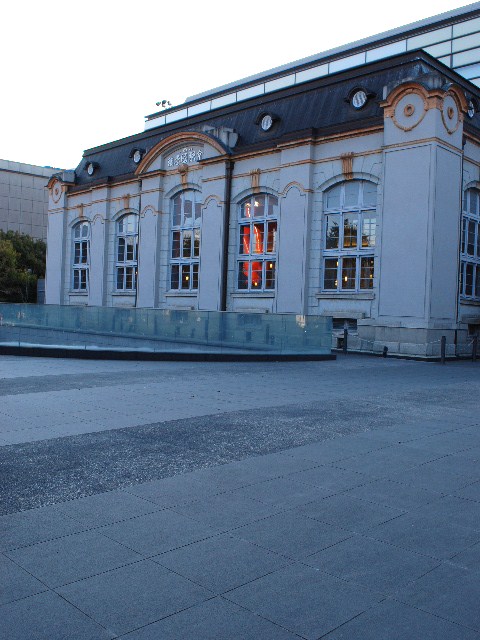 京都府立図書館(明治モダン建築探訪)_f0142606_18591359.jpg