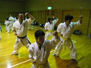 麻生道場_c0118332_222351.jpg
