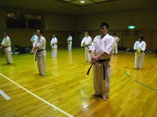 麻生道場_c0118332_22235144.jpg