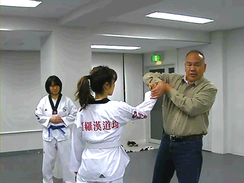 b0128159_126507.gif