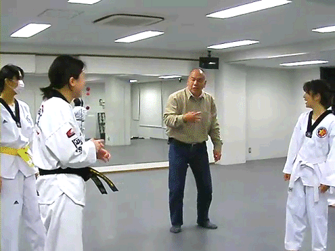 b0128159_1271342.gif