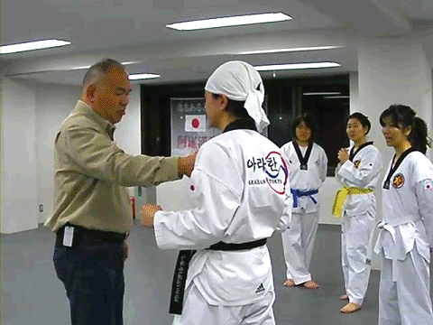 b0128159_1272030.gif