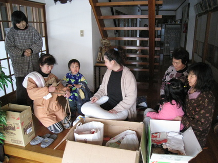 炊出し_e0038701_2047327.jpg