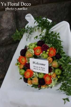 白とグリーンの会場装花_b0113510_1912049.jpg